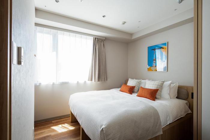 Section L Shimbashi West