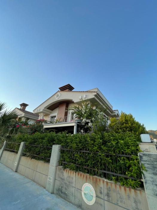 Izmırın Kalbı Ozdere Denıze Sıfır Villa