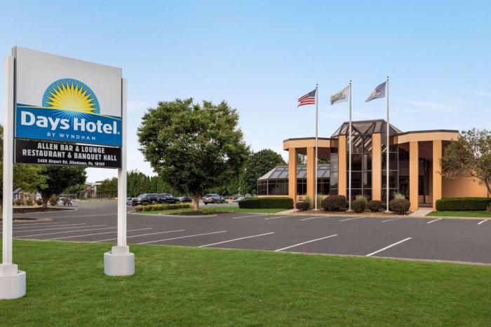 Days Hotel by Wyndham Allentown Airport Lehigh Valley