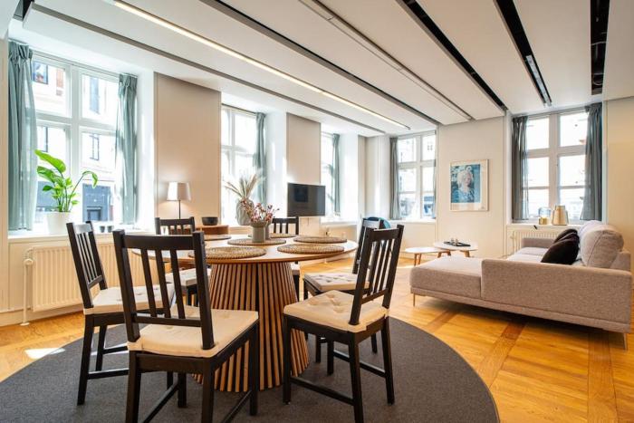 120m2 near Culture Icons - Historic Fredericiagade