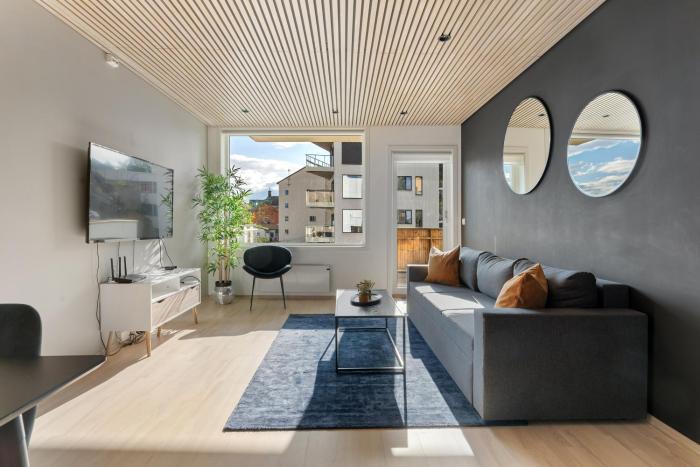 ARCTIC HOMES - Premium Aurora Apartment