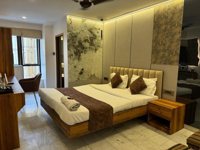 Aster Guest House
