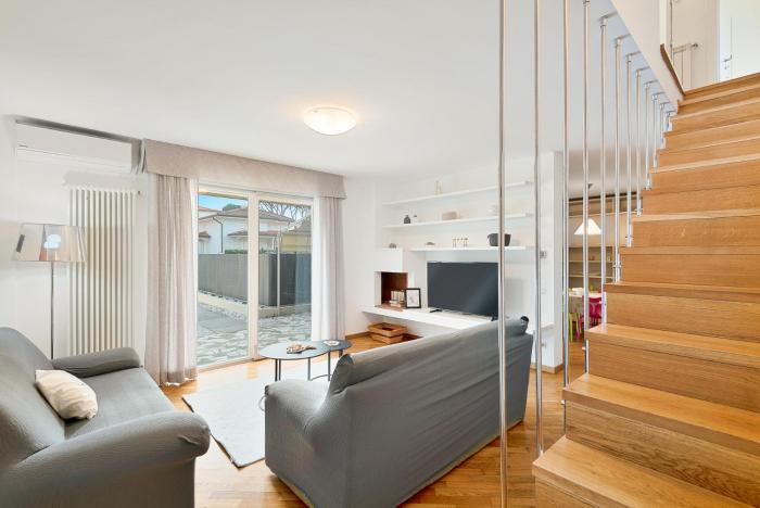 Holiday Home Daniela, cozy villa in Lido di Camaiore near the beach