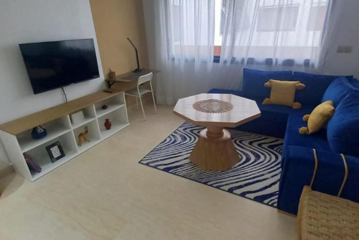 Cozy one bedroom apartment - 5 mints to downtown