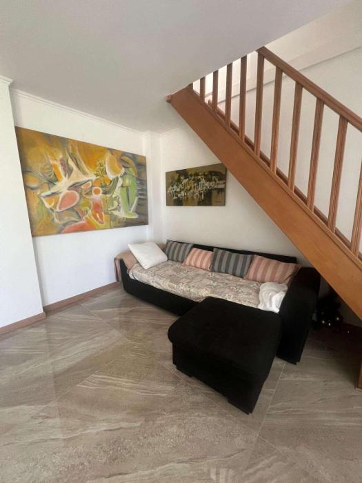 Ensemble dAppartements à La Courneuve - Bien Desservis et Disponibles Séparément