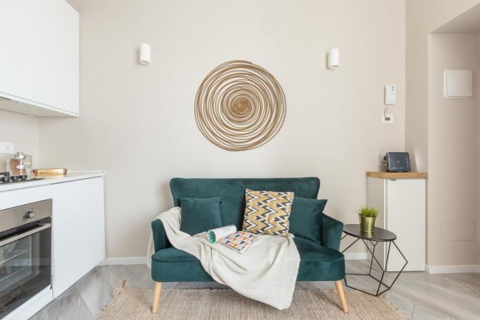 Stylish Studio, Skyline View, Modern Amenities