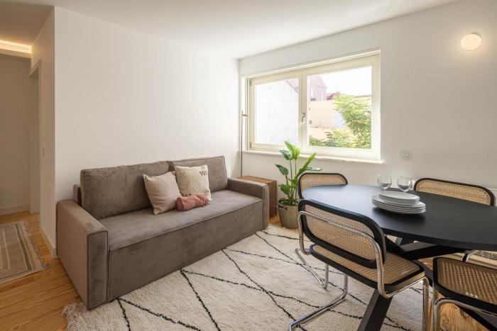 Azul Downtown Apartments