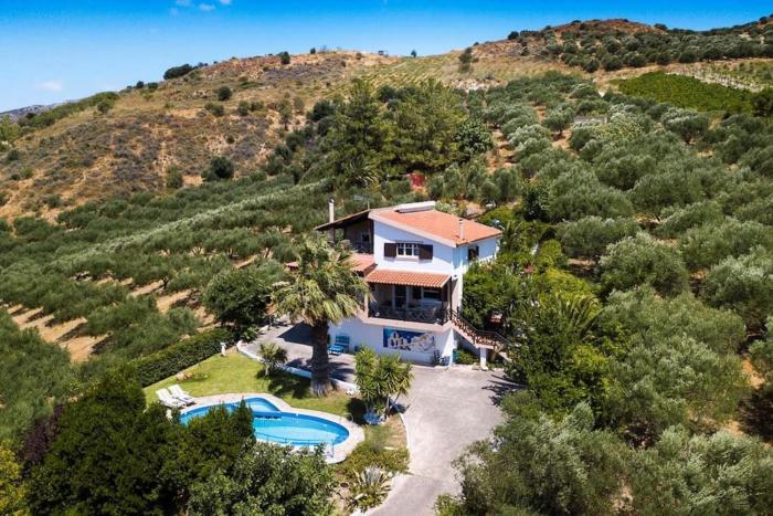 Charming Villa Maria