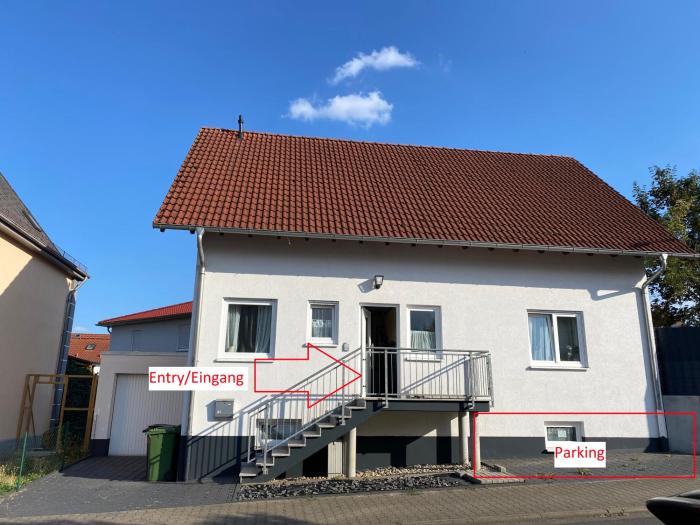 Two Separate apartment with 5x Room near Frankfurt,Hanau
