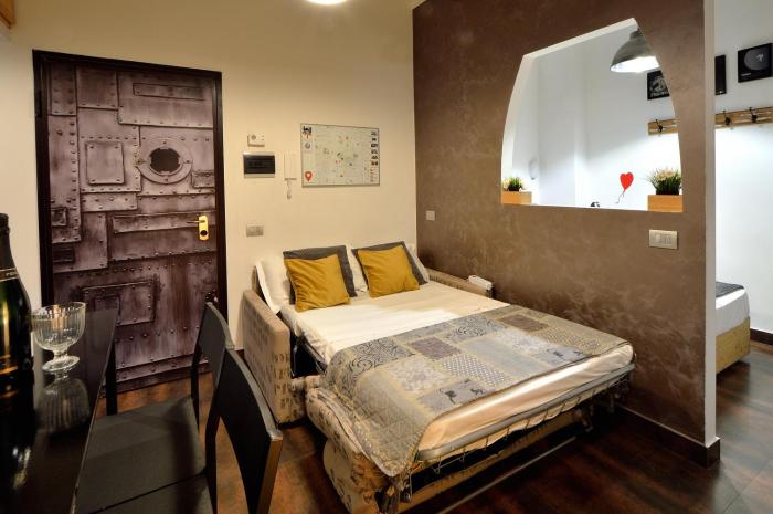 Appartamento Deluxe Stile Industrial Centro Milano, Potente Wi-fi, 3 linee Metropolitane- Collegato Direttamente con Aeroporto di Malpensa e Rho Fiera in 10 minuti