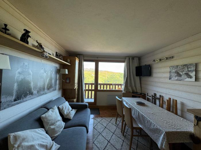 Appartement rénové, proche station, balcon, animaux admis - FR-1-181-2062