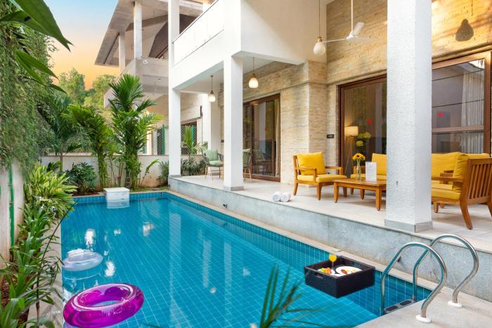 Melhor Stays villas - L-M302 Luxurious 3BHK villa with private pool, Anjuna