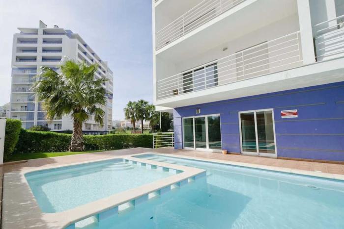 Casa Caniço Pool & barbecue near Praia da Rocha