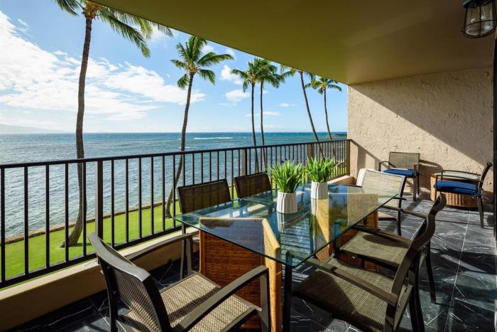 Spacious Luxury Oceanfront Condo w Huge Views