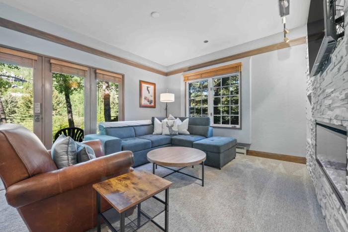 The Charter at Beaver Creek E0205