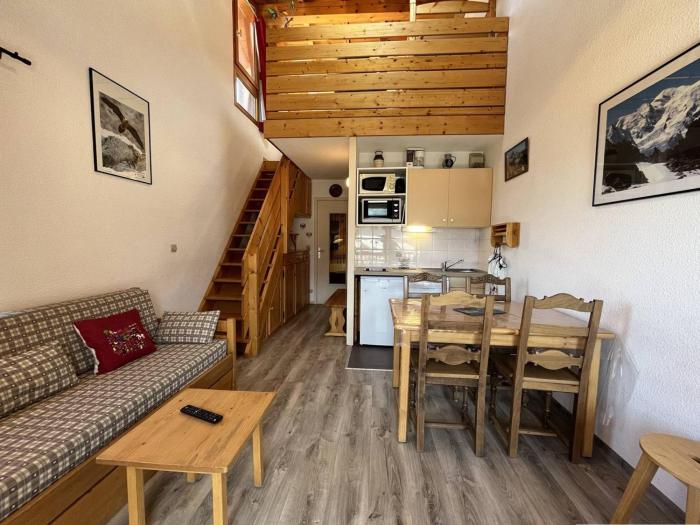Duplex 6 pers avec balcon à Plan Peisey - 2 ch, Animaux admis - FR-1-757-120