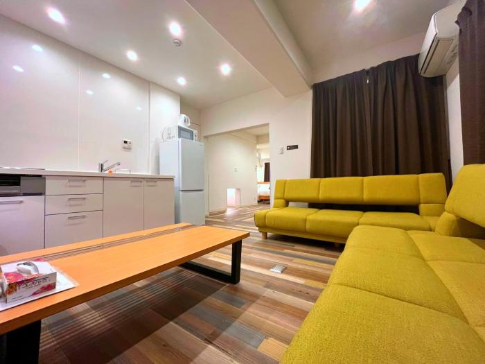 EG12 Elizabeth Garden