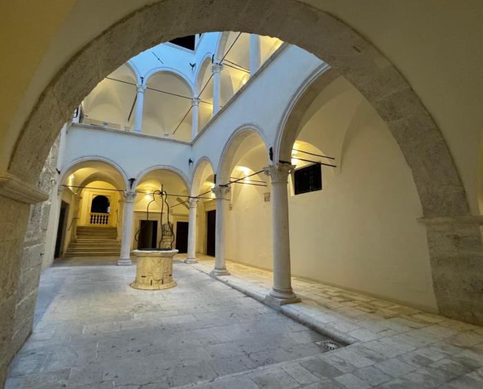 Dragonetti Luxury House