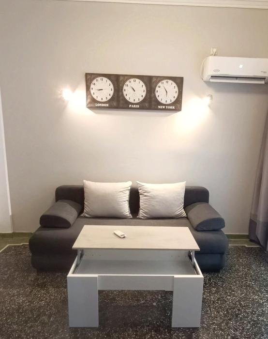 Thissio Hideaway Suite