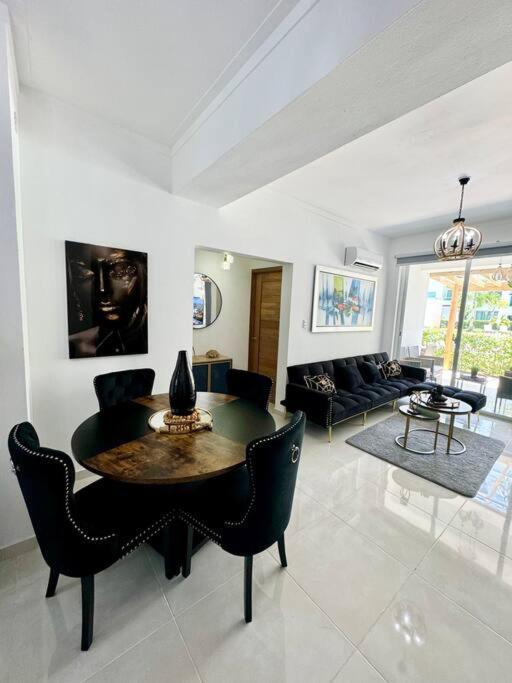 Modern Poolside Patio Apartment