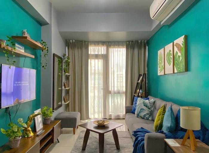 BGC McKinley Taguig 1BR with Balcony near Venice Grand Canal mall