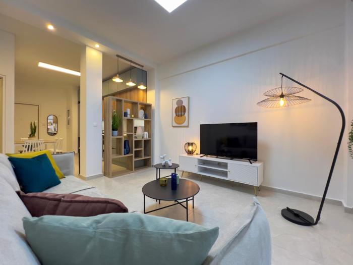 Roomy Home in Ilisia