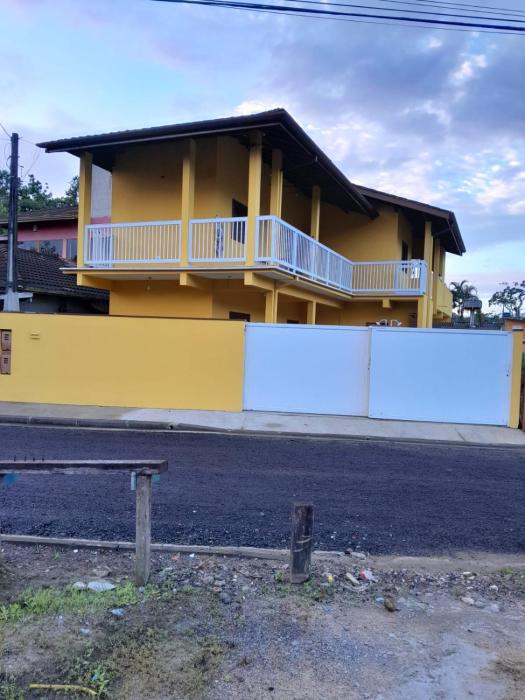 Casa Aconchegante com Piscina