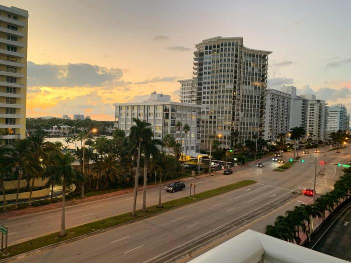 Miamibeachalquiler Increible vista a la bahía