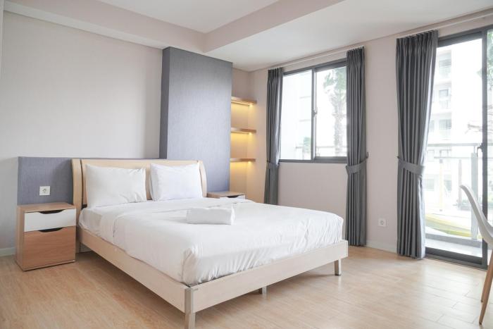Brand New and Comfy Studio at Daan Mogot City Apartment By Travelio