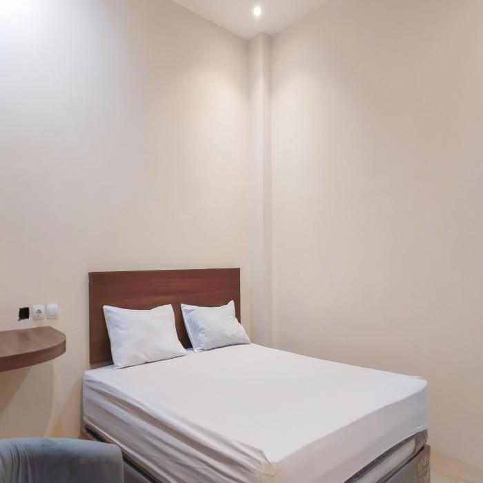 RedDoorz near Plaza Asia Tasikmalaya