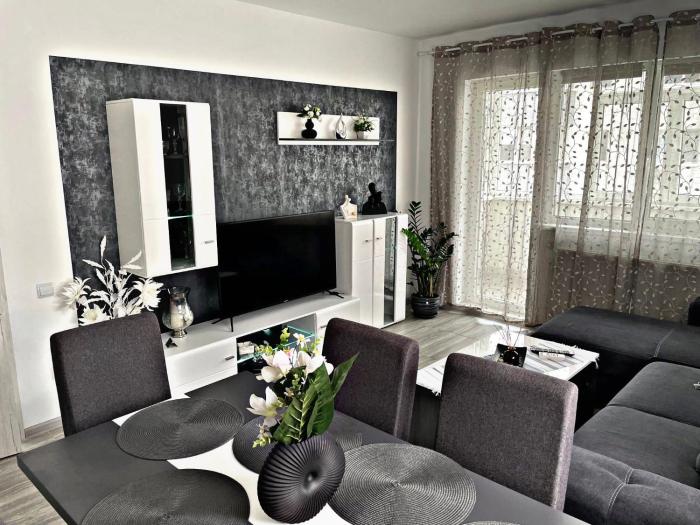 PRESTIGE PALACE BUCHAREST