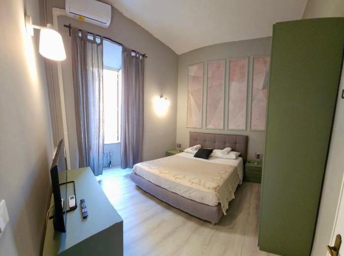 Sommelier Luxury Apartment