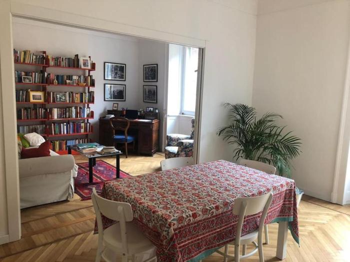 Cozy apartment in central Milan