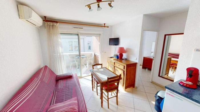 T2 clim avec terrasse et place de parking privative