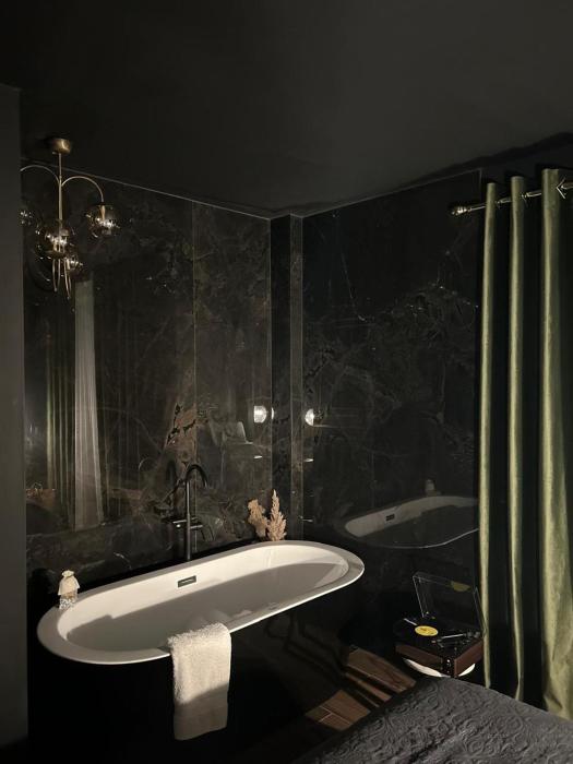 The Velvet Key Korce