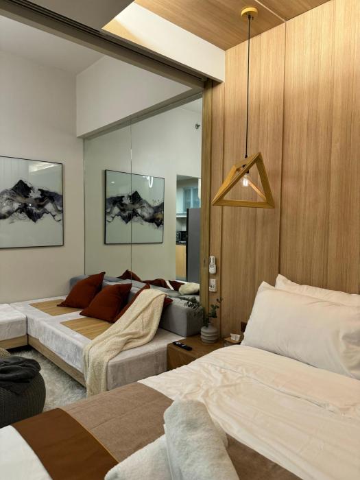 One Uptown Residences at BGC - Staycations Up Above 15