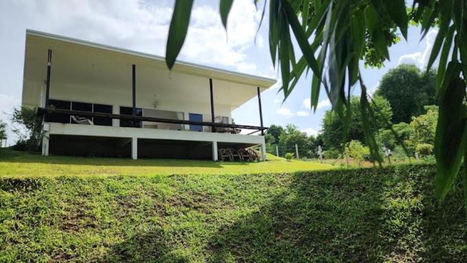 Takraw Rim Kwae ตะคร้อริมแคว