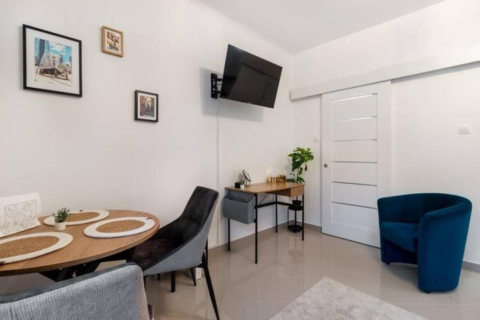 Urban Chic - Studio Apartment - City Center&Orla