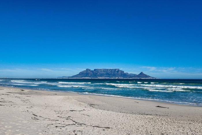 Beachfront beauty endless sea and mountain views