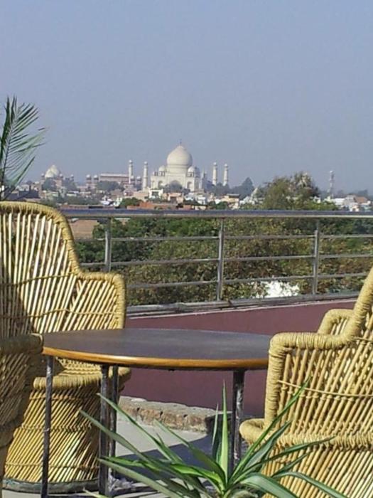 love kush hotel