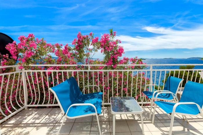 Apartment Zamalin SeaView