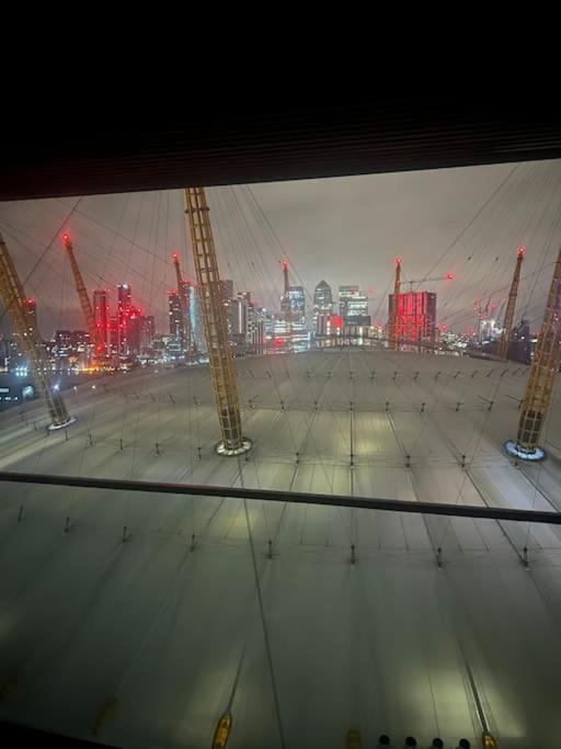 LushPen - O2 Arena Apartment