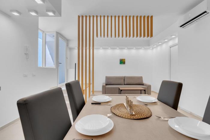 MA6 - Duomo - Luxury Large Apartment - Central