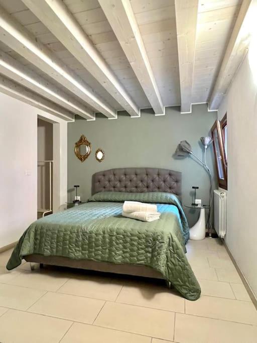 Elena s Home piano primo