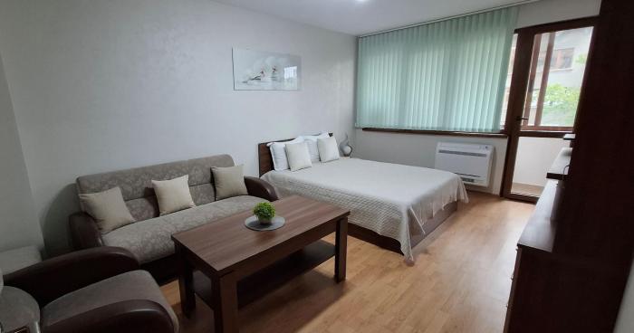 Апартамент Миг