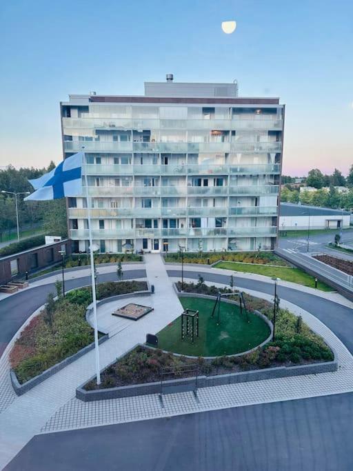 Aurora Home Espoo Niittykumpu - New 1bedroom -apartment with balcony, close to metro, Aalto University, Metro Areena and Helsinki