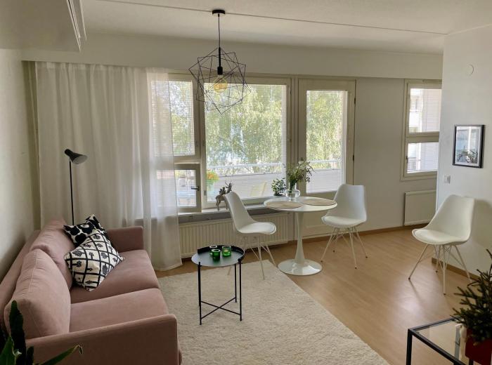 City Apartment River with sauna, balcony, free WiFi