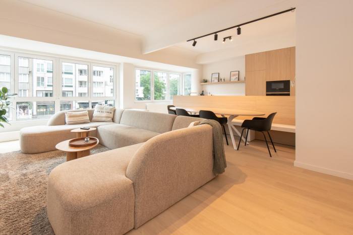 Deluxe 3 bedrooms apartment with Casino view at the beach and free parking