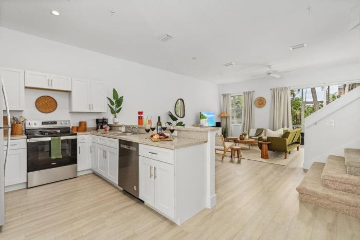 Paradise at Hidden Palms Cove