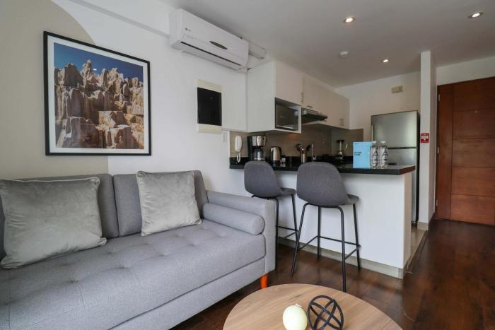 w* Luxurious 1BR w Majestic Balcony in Barranco